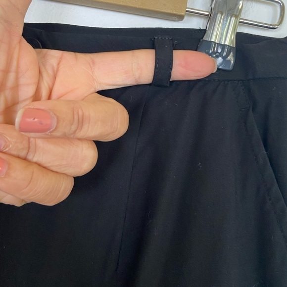 Talbots Women's Pants Size 10P Color Black Pleated Trousers Stretch High Rise - Picture 8 of 13